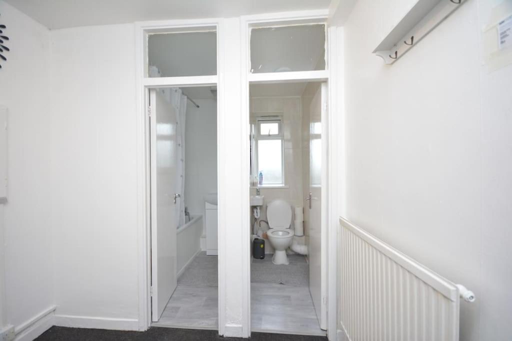 London Zone2 Classic 3 Bedroom Londres Exterior foto