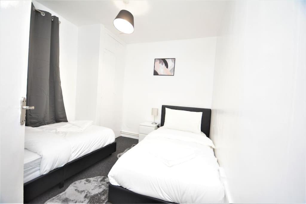 London Zone2 Classic 3 Bedroom Londres Exterior foto