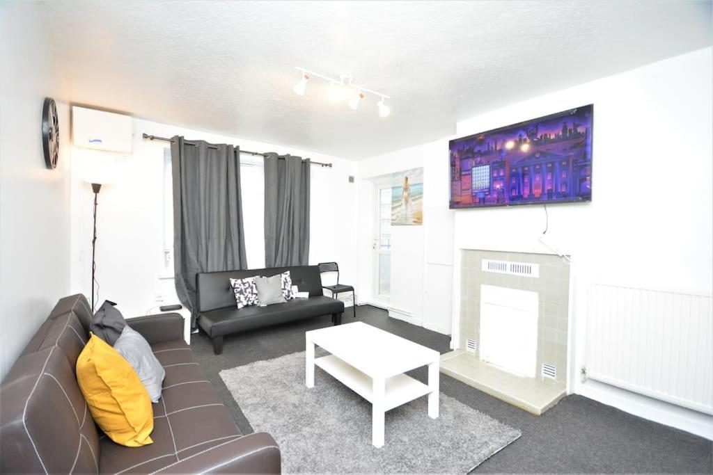 London Zone2 Classic 3 Bedroom Londres Exterior foto