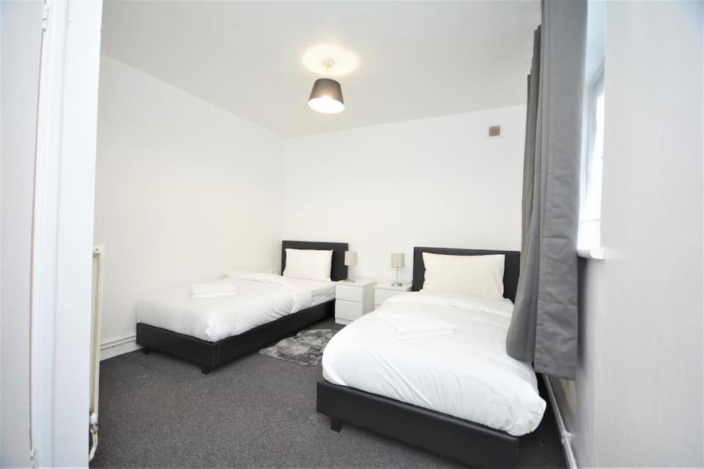 London Zone2 Classic 3 Bedroom Londres Exterior foto